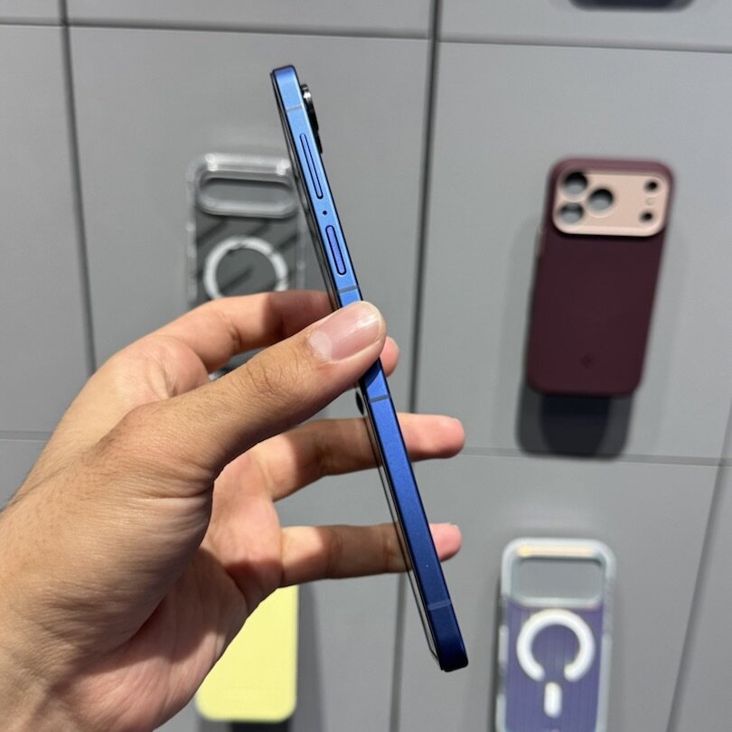 Смартфон Samsung Galaxy Z Flip7 12/256GB Синий (Blue Shadow) (Б/У) — фото 4