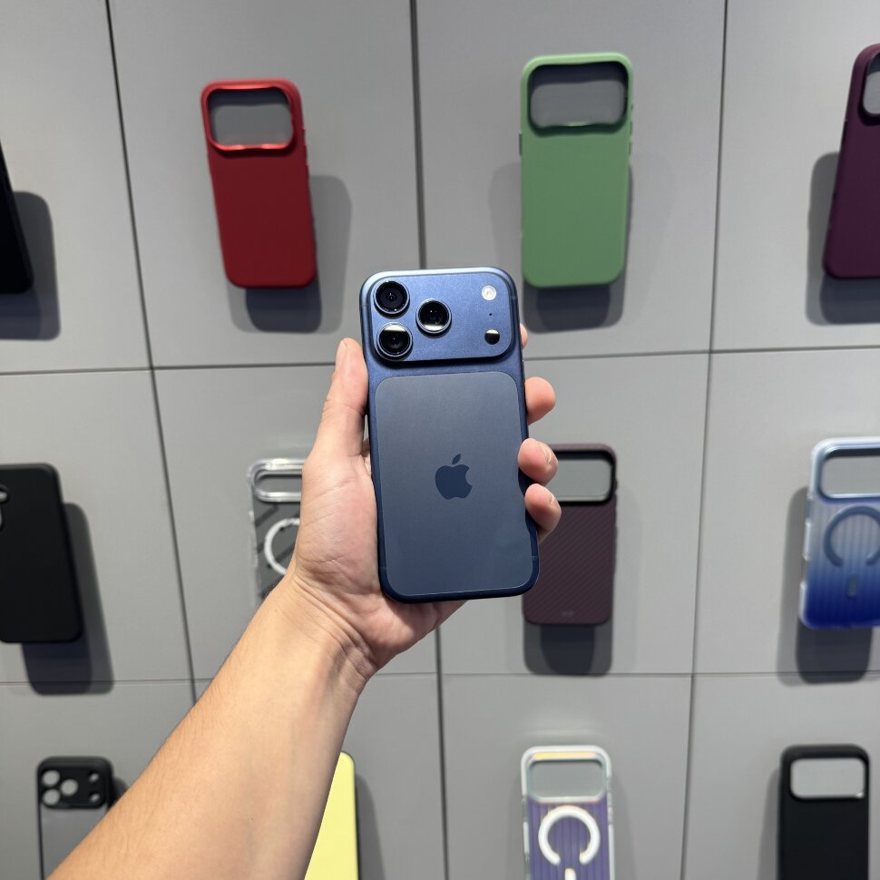 Смартфон Apple iPhone 17 Pro 512GB Синий (Deep Blue) eSim (Б/У)