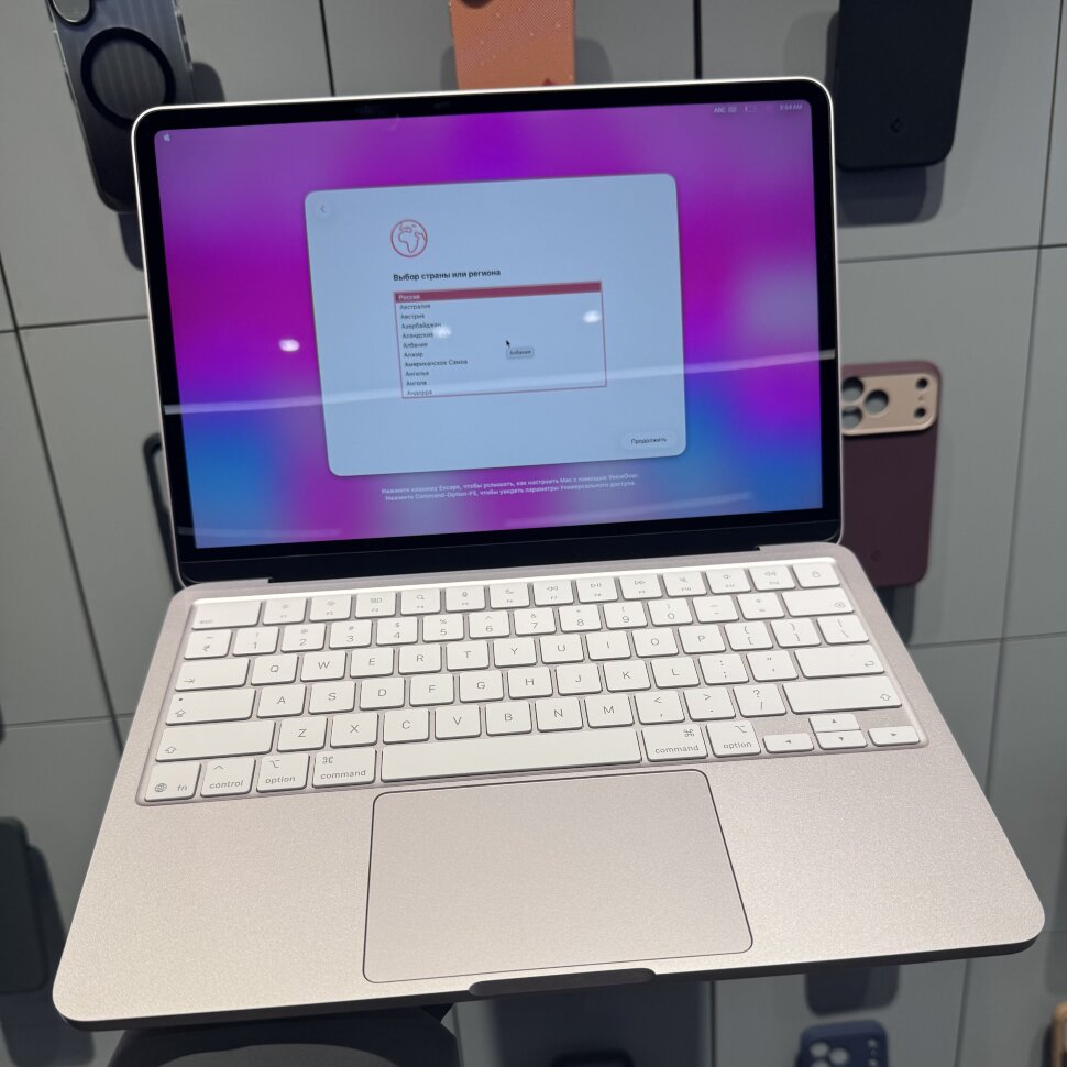 Ноутбук Apple MacBook Neo MHFH4 (A18 Pro 5-Core GPU, 8/256GB) Розовый (Blush) (Б/У) — фото 3