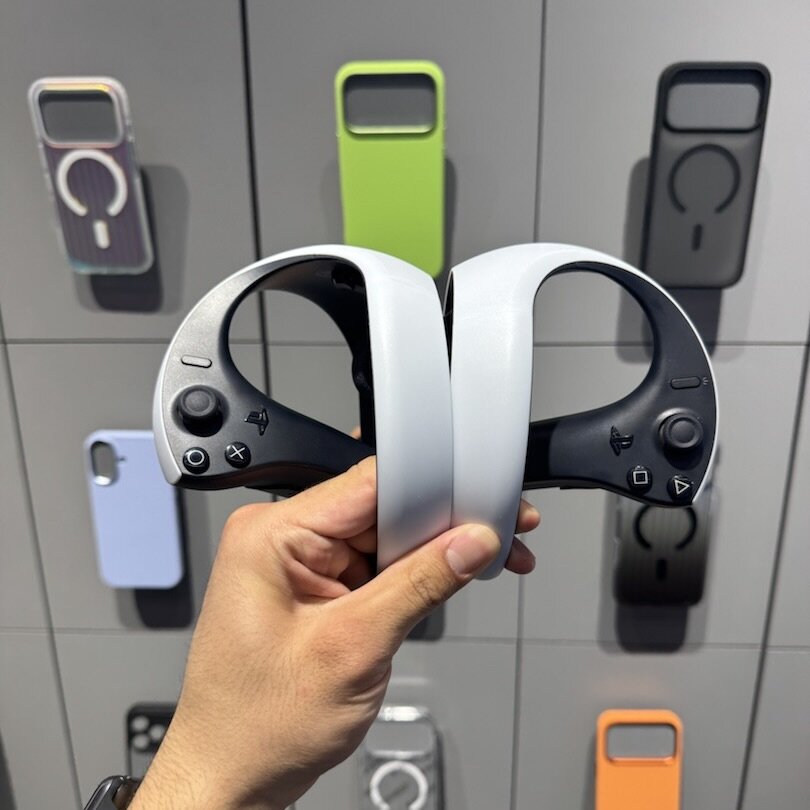 Шлем виртуальной реальности PlayStation VR2 Белый (White) (Б/У) — фото 3